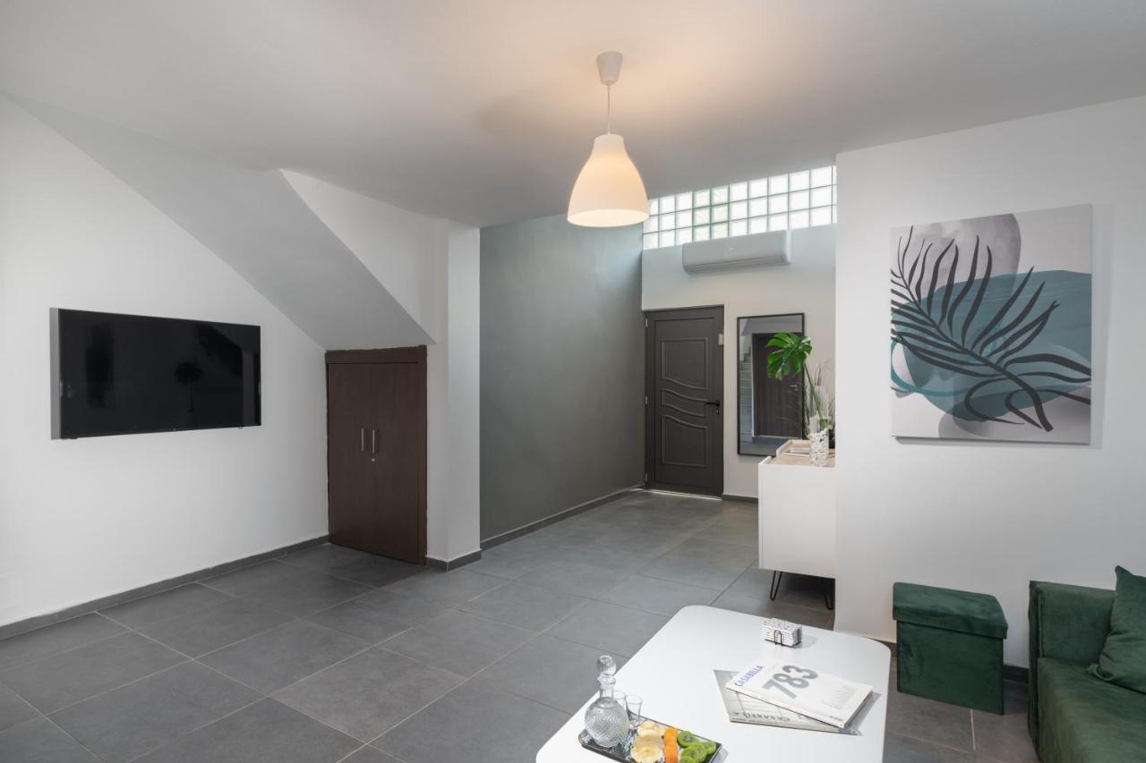 Zen Central Luxury Apartment イラクリオン エクステリア 写真