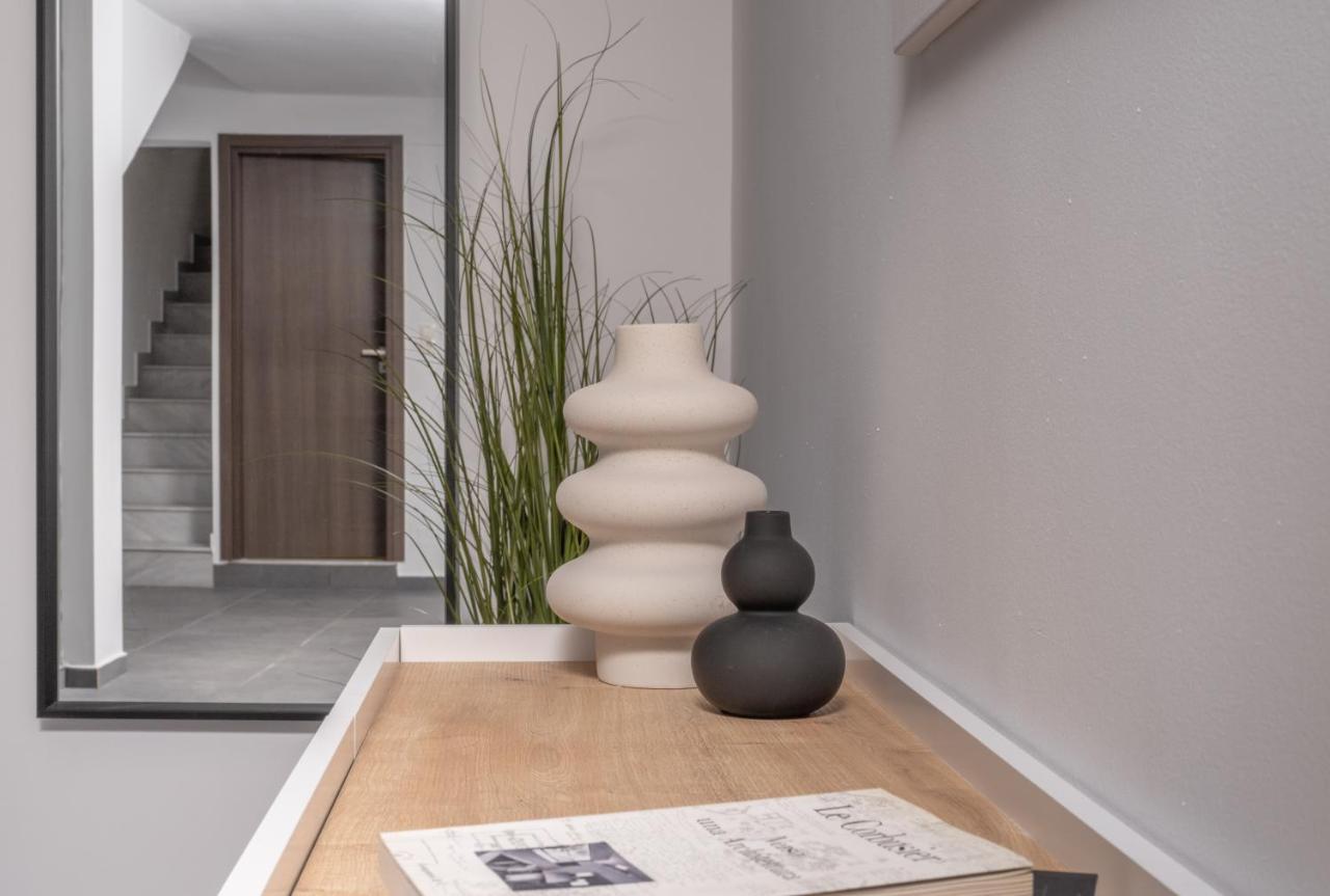 Zen Central Luxury Apartment イラクリオン エクステリア 写真